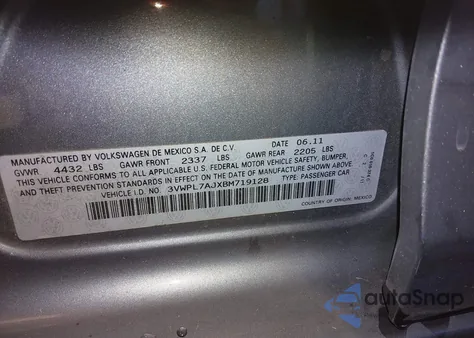 2011 Volkswagen Jetta Sportwagen 2.0L Tdi from USA, damaged, VIN 3VWPL7AJXBM719128